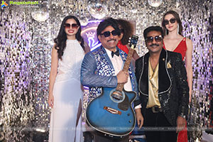 Lion Kiron Hosts a Grand Retro Edition-Themed K Party 