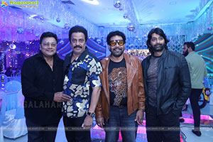 Lion Kiron Hosts a Grand Retro Edition-Themed K Party 