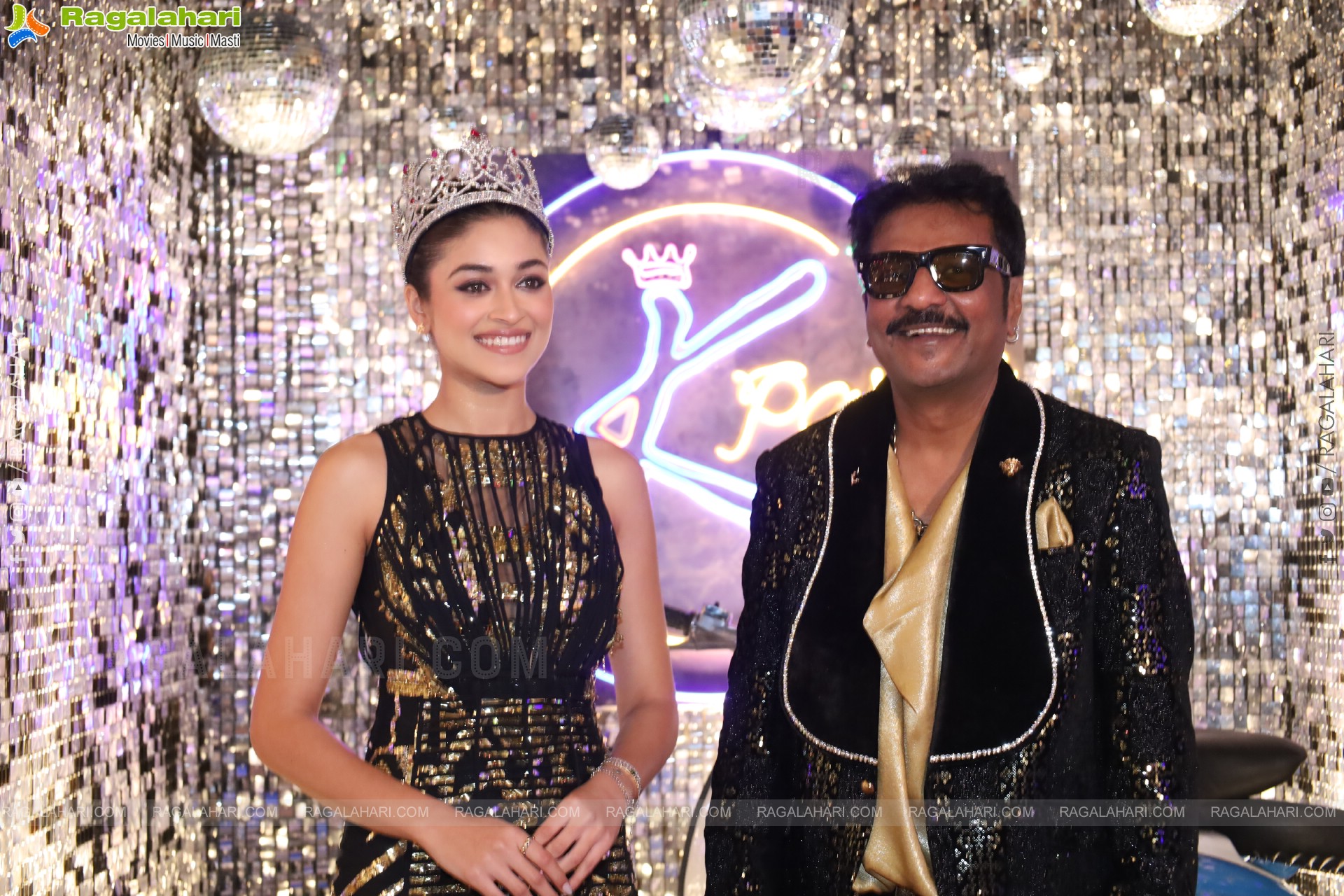 Lion Kiron Hosts a Grand Retro Edition-Themed K Party at Butta Convention