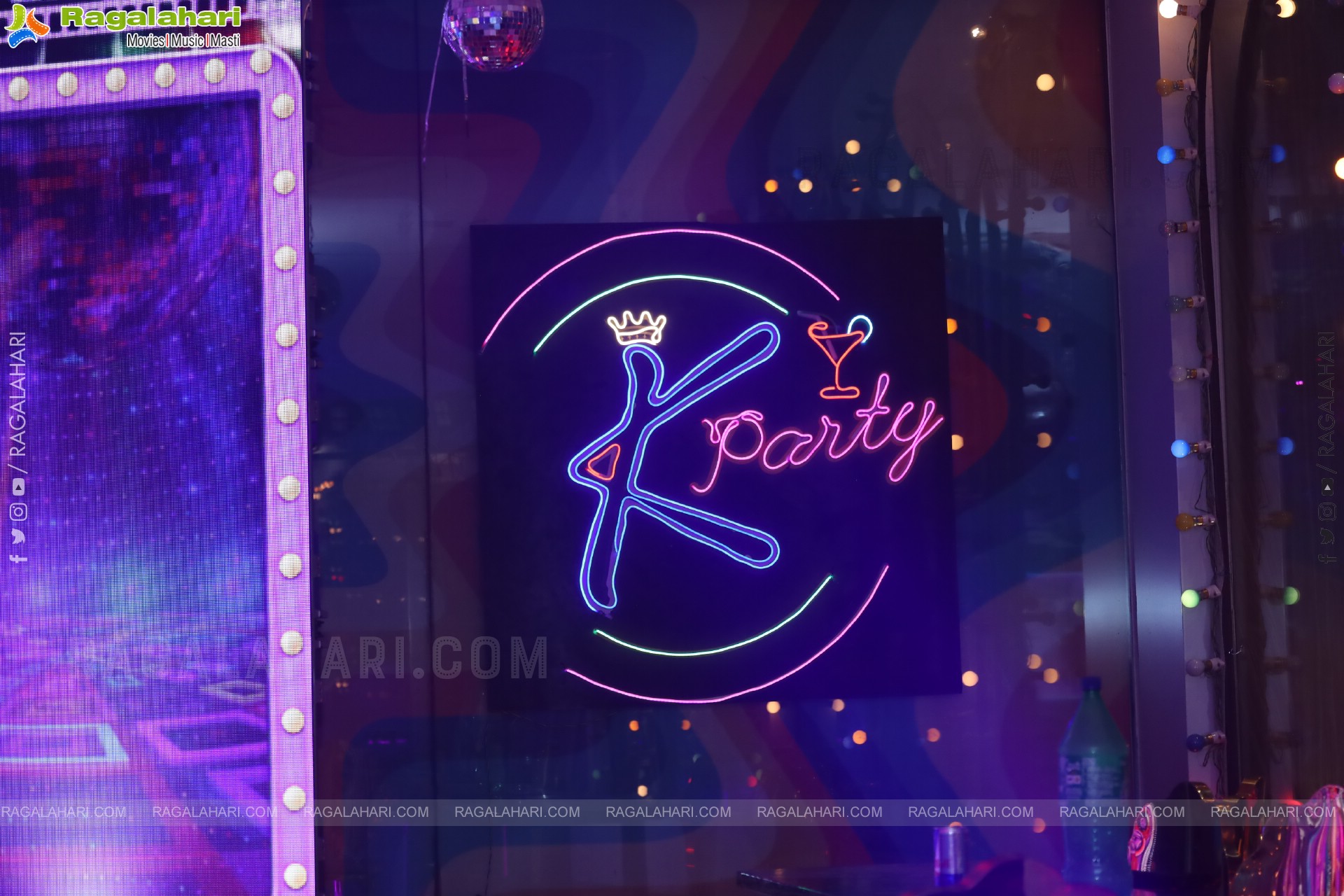 Lion Kiron Hosts a Grand Retro Edition-Themed K Party at Butta Convention