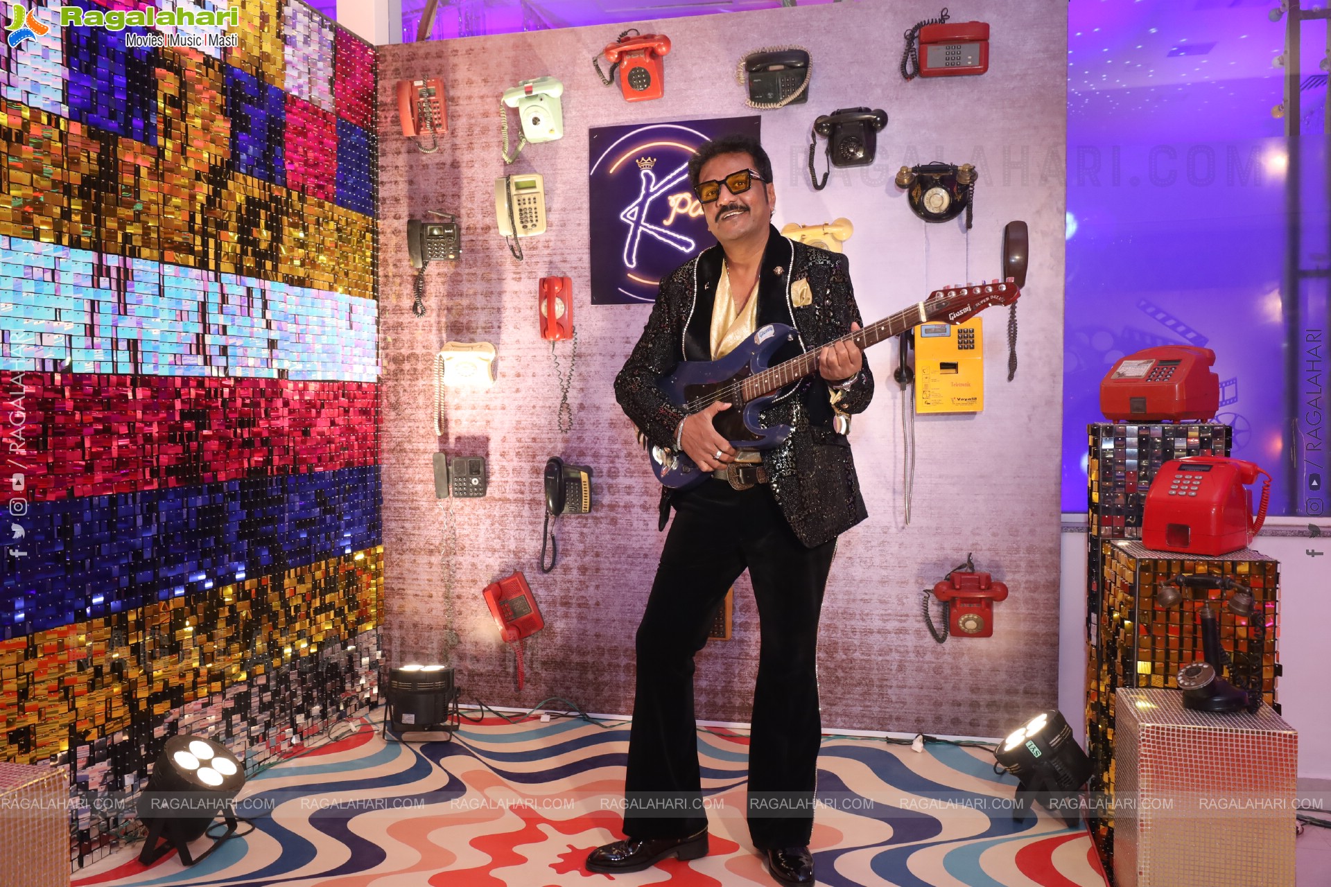 Lion Kiron Hosts a Grand Retro Edition-Themed K Party at Butta Convention