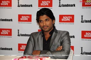 Allu Arjun at Landmark, Somajiguda For South Scope Promotional Event