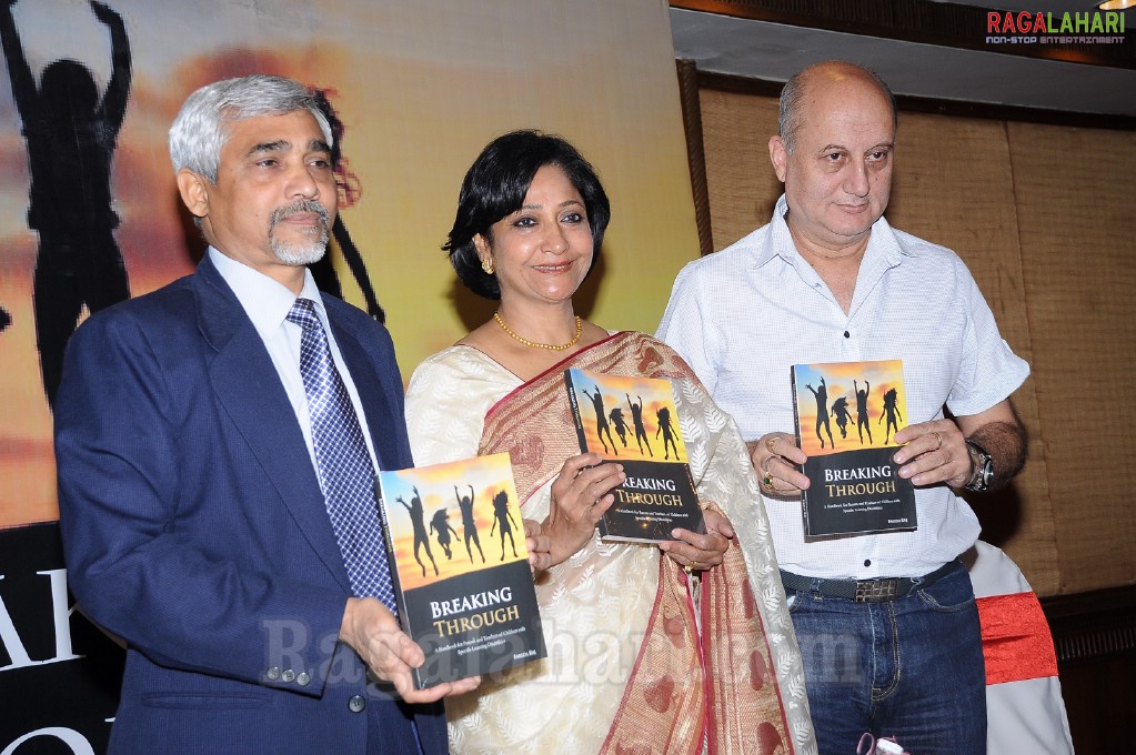 Anupam Kher releases 'Breaking Through' book by Farida Raj