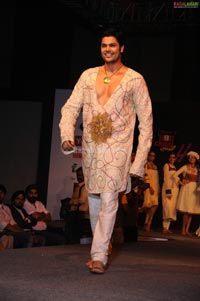 Hyderabad Designer Week 2010 Photo Gallery