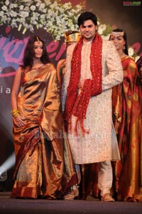 Hyderabad Designer Week 2010 Photo Gallery