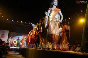 Hyderabad Designer Week 2010 Photo Gallery