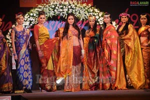 Hyderabad Designer Week 2010 Photo Gallery