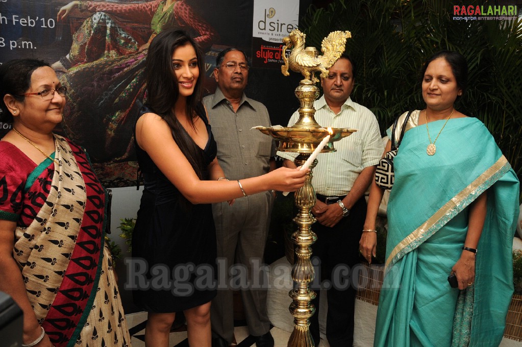 Navneet Kaur Inagurates Hyderabad Style of Fair Exhibition n Sale at Taj Krishna