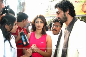 Rana & Richa With Blind People