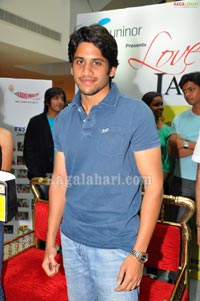 Naga Chaitanya with Radio Mirchi Uninor Best Photogenic Couple