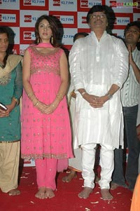 Richa Gangopadhyay at 108 Feet Shiva Puja