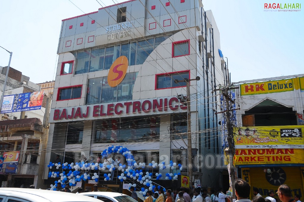 Bajaj Electronics, KPHB inagurated in the presence of Sneha Ullal