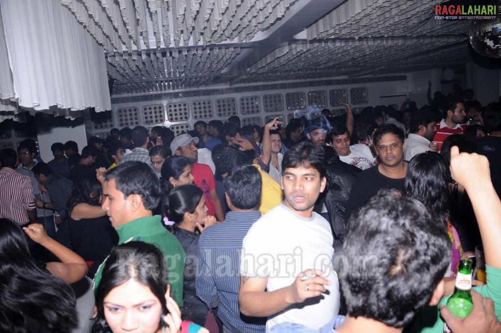 Raja, Tanish, Rohit & Venkat Partying at Touch