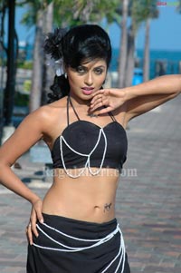 Arthi Puri Photo Gallery