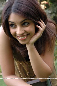 Richa Gangopadhyay Photo Gallery