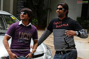 Inkosari Working Stills