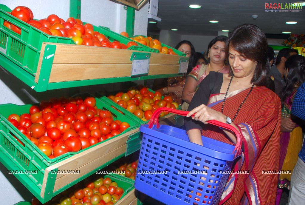 Amala Launches Genera Fresh Stores, Hyd