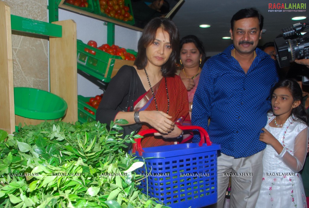 Amala Launches Genera Fresh Stores, Hyd