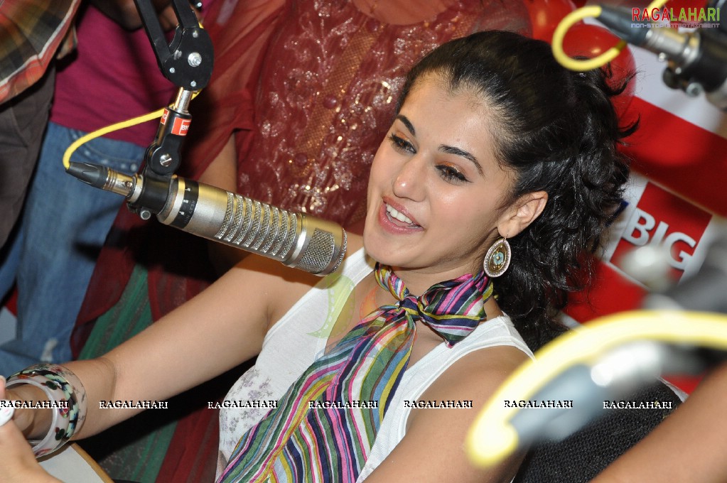 Taapsee at Big FM