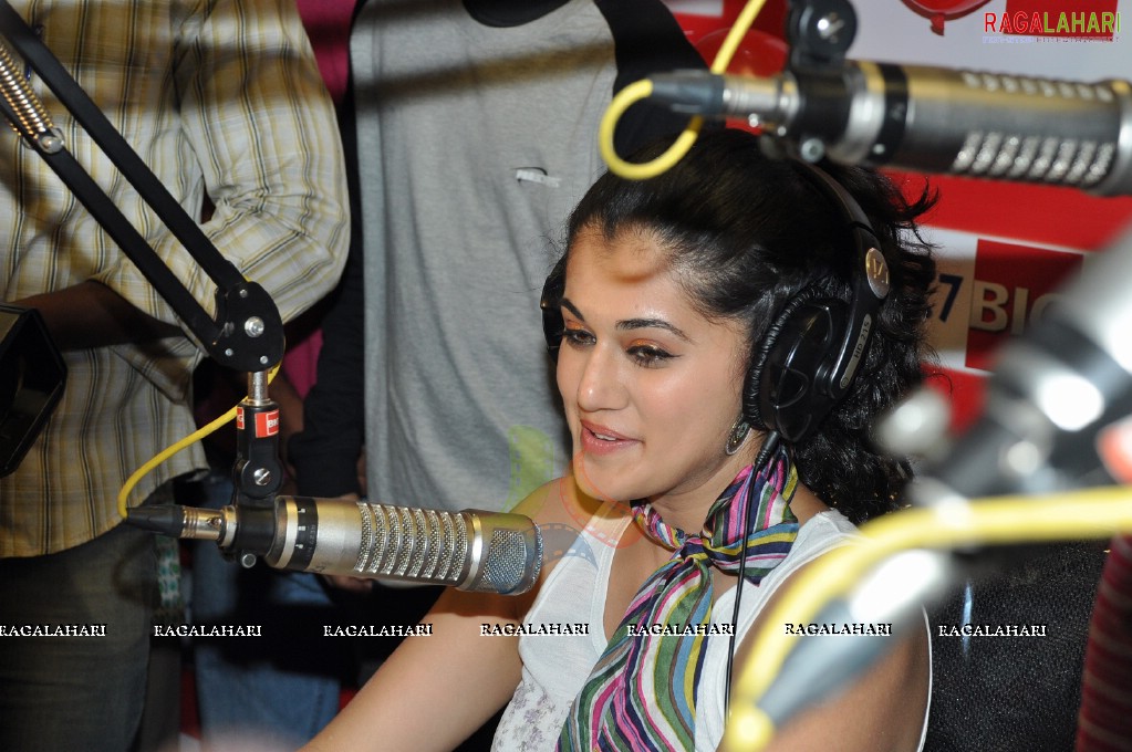 Taapsee at Big FM