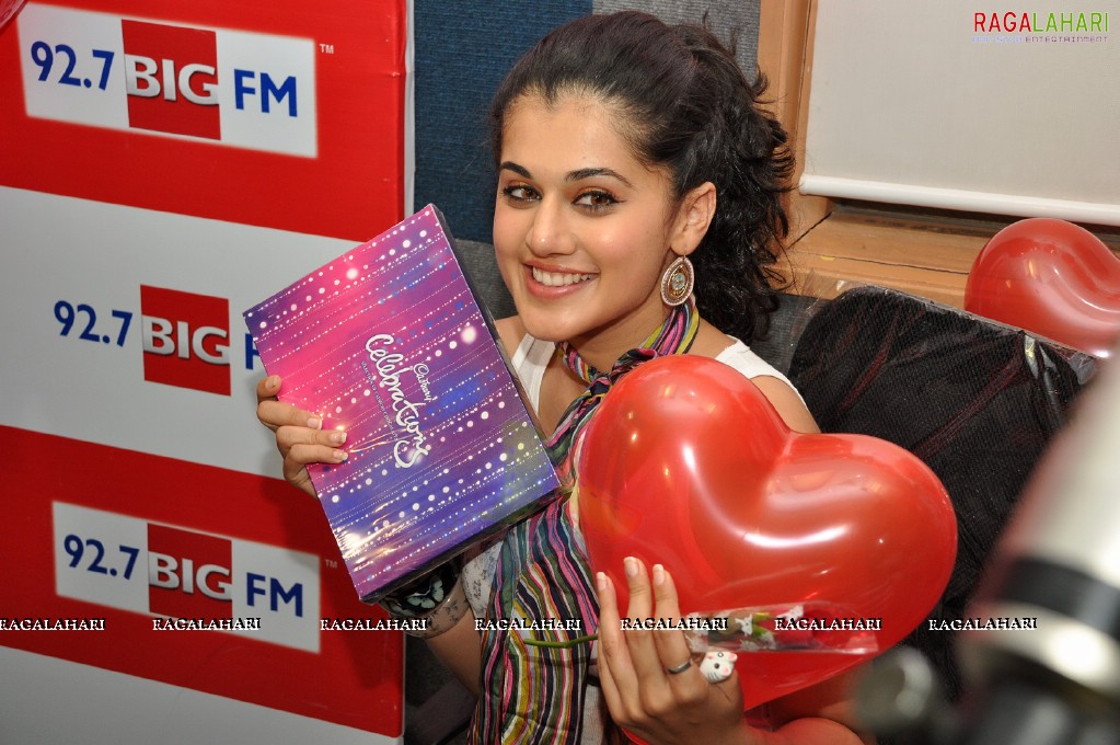 Taapsee at Big FM