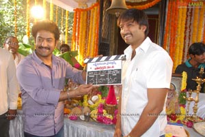 Gopichand-Krishna Vamsi Film Muhurat