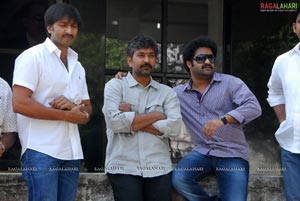 Gopichand-Krishna Vamsi Film Muhurat