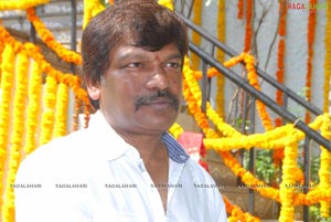 Gopichand-Krishna Vamsi Film Muhurat