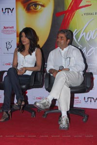 Priyanka Chopra and Vishal Bharadwaj Press Meet On 7Khoon Maaf at Cinemax