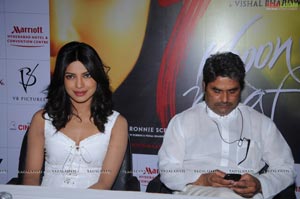 Priyanka Chopra and Vishal Bharadwaj Press Meet On 7Khoon Maaf at Cinemax