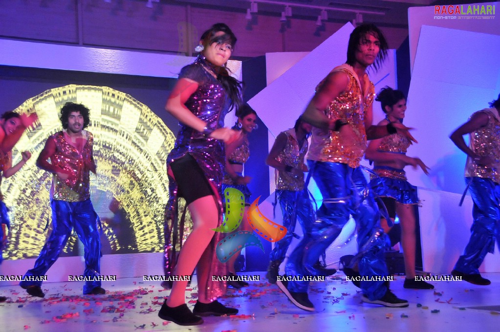 NRI Couple Pre Wedding Party Fashion Show