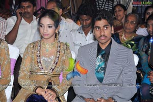 NRI Couple Ravindra-Anupama Son's Ranjith-Rohith Pre Wedding Party Fashion Show