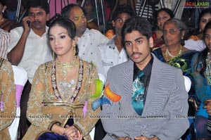 NRI Couple Ravindra-Anupama Son's Ranjith-Rohith Pre Wedding Party Fashion Show