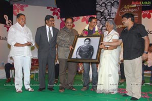 Swarnayuga Sangeeta Darsakulu Book Llaunch