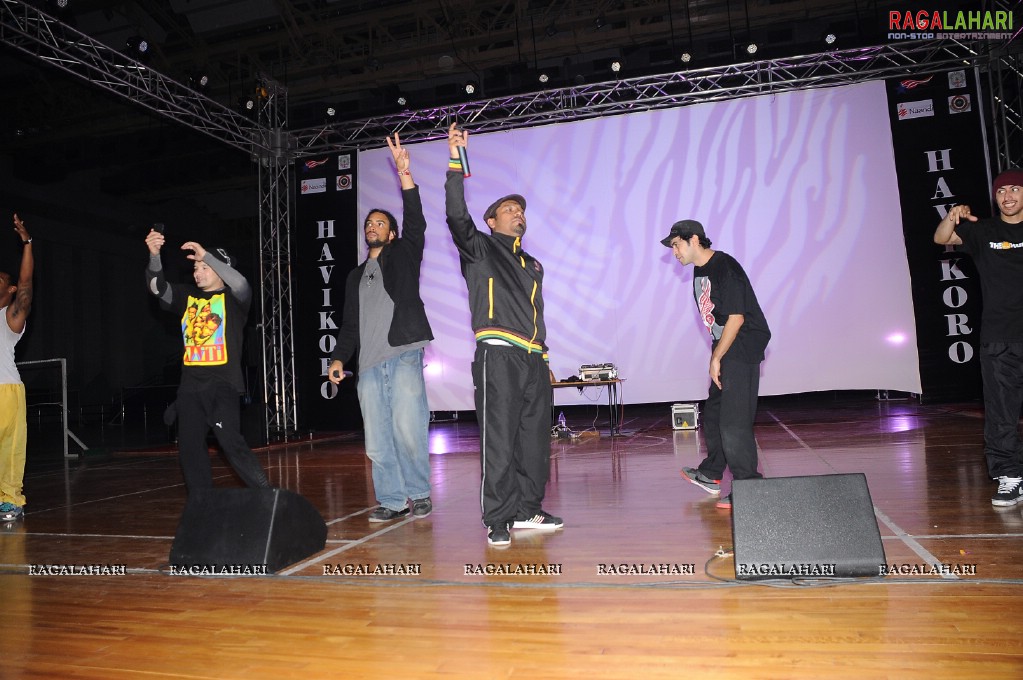 U.S Hip-Hop Group Performs For School Children