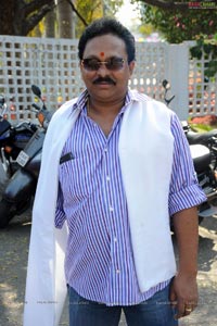 Veedu Theda Muhurath