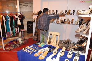 Vitika Launches Exhibition at Satya Sai Nigamagamam