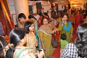 Vitika Launches Exhibition at Satya Sai Nigamagamam