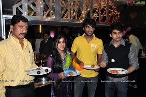 Firangi paani Pub Party