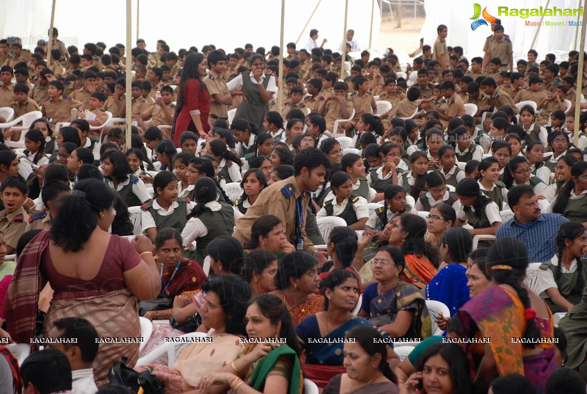 Abdul Kalam visits Hyderabad Public School, Begumpet