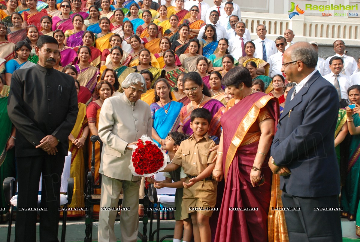 Abdul Kalam visits Hyderabad Public School, Begumpet