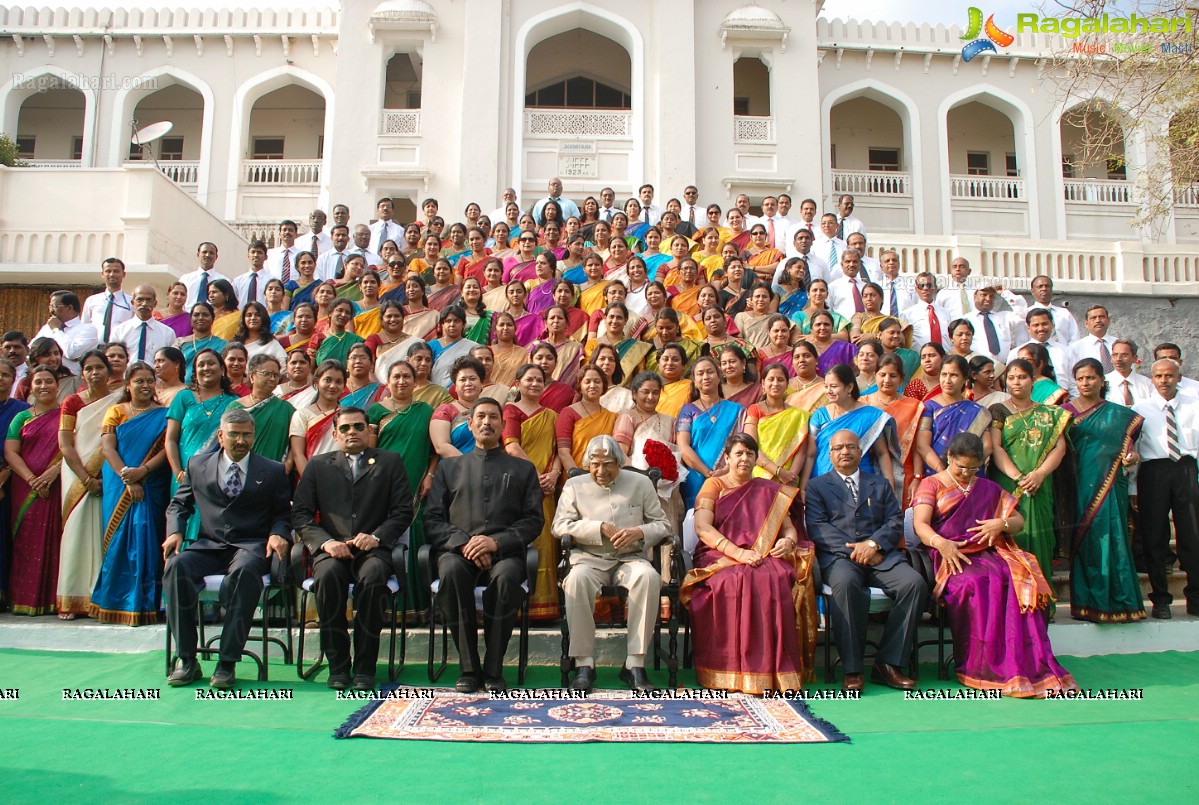 Abdul Kalam visits Hyderabad Public School, Begumpet