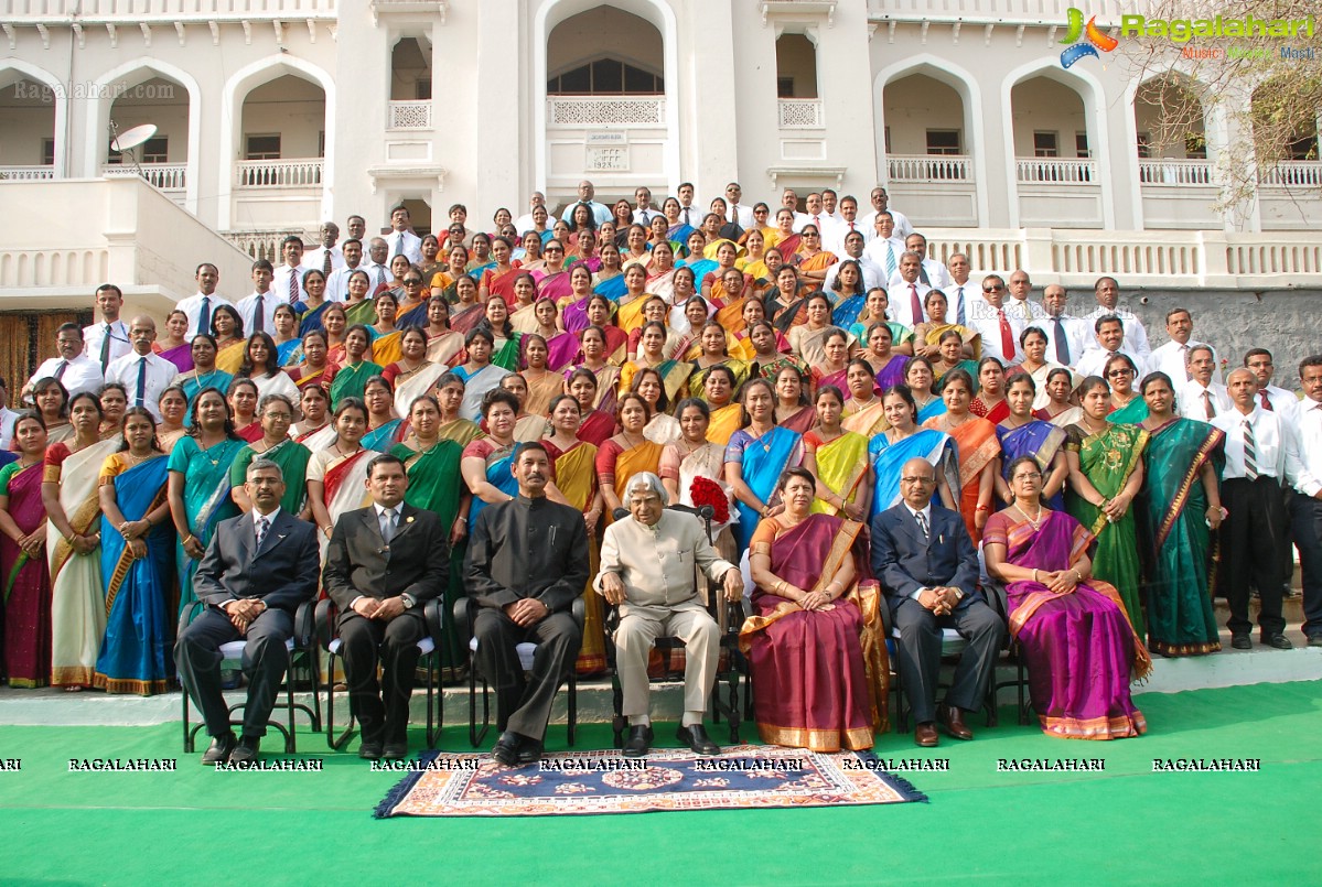 Abdul Kalam visits Hyderabad Public School, Begumpet