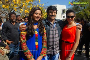 Balakrishna-Parvathi Melton-Eesha Chawla Film Muhurat