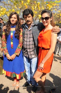 Balakrishna-Parvathi Melton-Eesha Chawla Film Muhurat