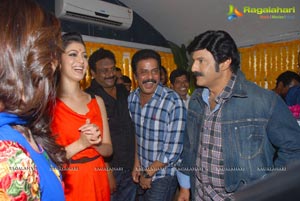 Balakrishna-Parvathi Melton-Eesha Chawla Film Muhurat