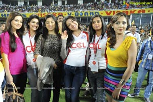 Chennai Rhinos-Karnataka Bulldozers Celebrity Cricket League Final Match