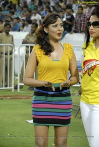 Chennai Rhinos-Karnataka Bulldozers Celebrity Cricket League Final Match