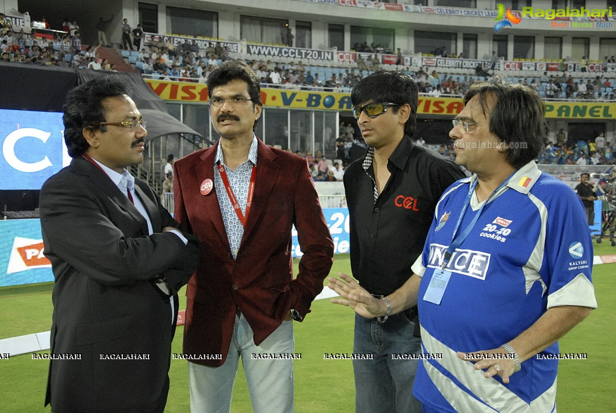 Celebrity Cricket League 2012 Finals (Set 1)