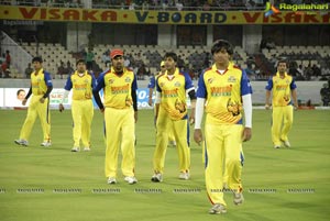 Chennai Rhinos-Karnataka Bulldozers Celebrity Cricket League Final Match